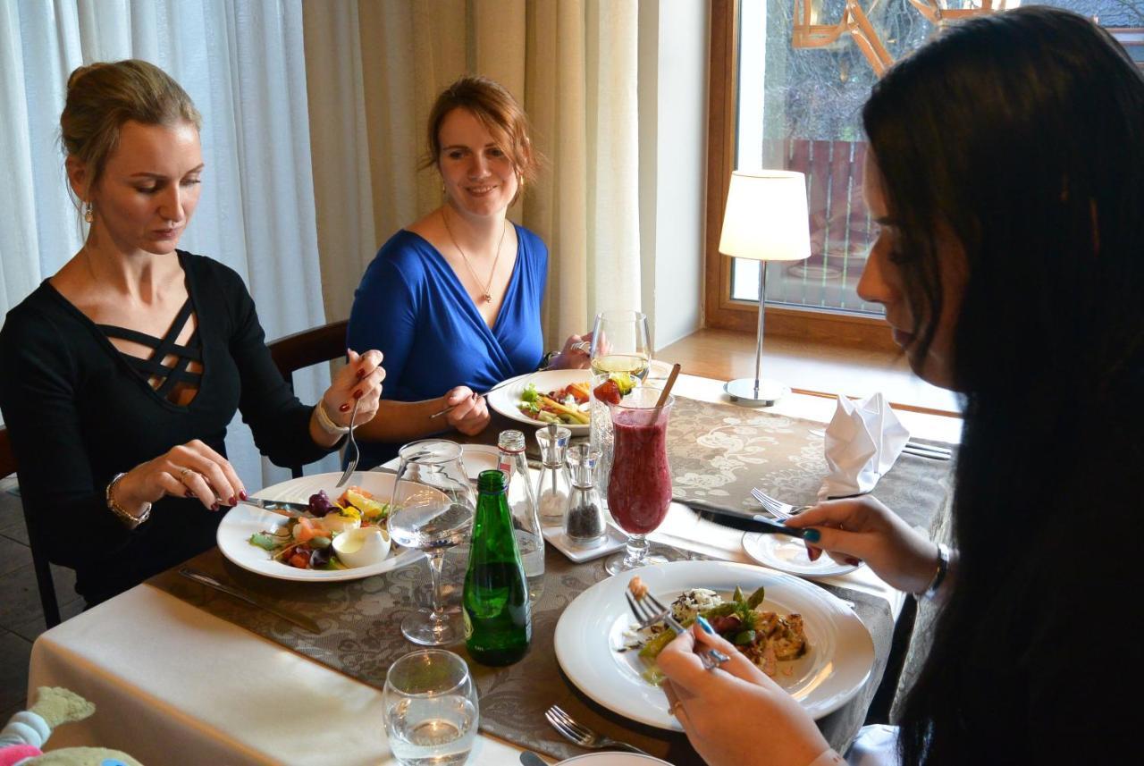Pesa Hotel Põlva Dış mekan fotoğraf